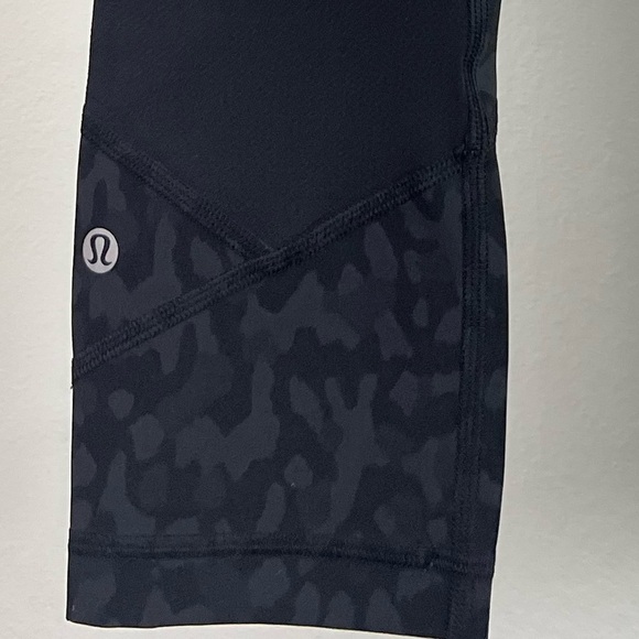 Lululemon Pace Rival Crop *22" Formation Camo Deep Coal Multi / Black - Picture 7 of 7